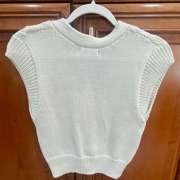 Z Supply Women's V-Neck Cable Knit Sweater Vest - Cream - Picture 3 of 6